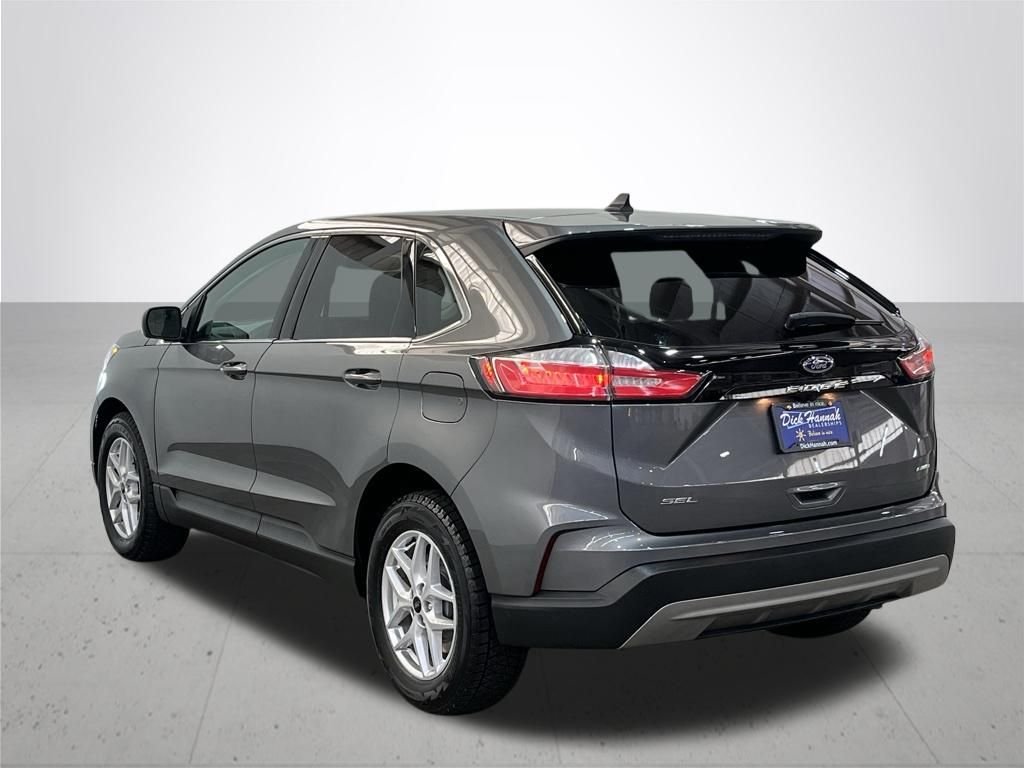 Used 2024 Gray Ford SEL image 14