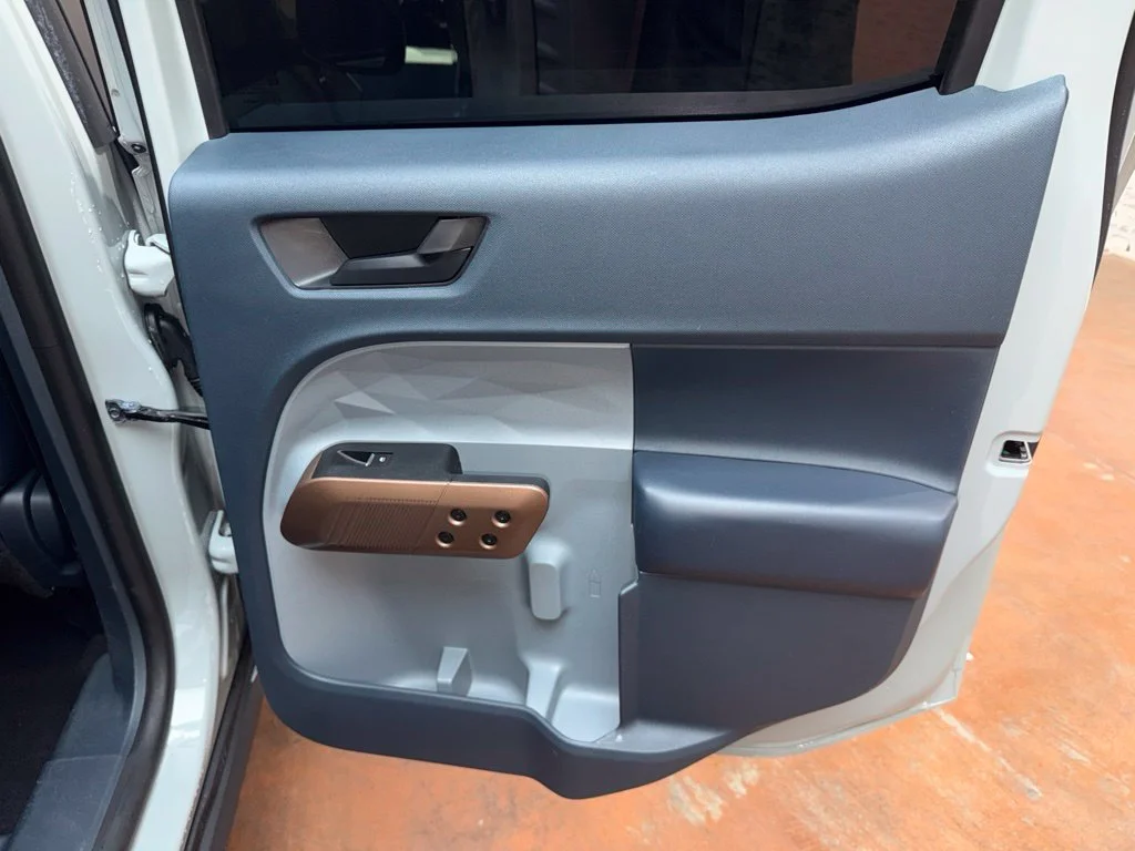 Used 2023 Cactus Ford Lariat image 12