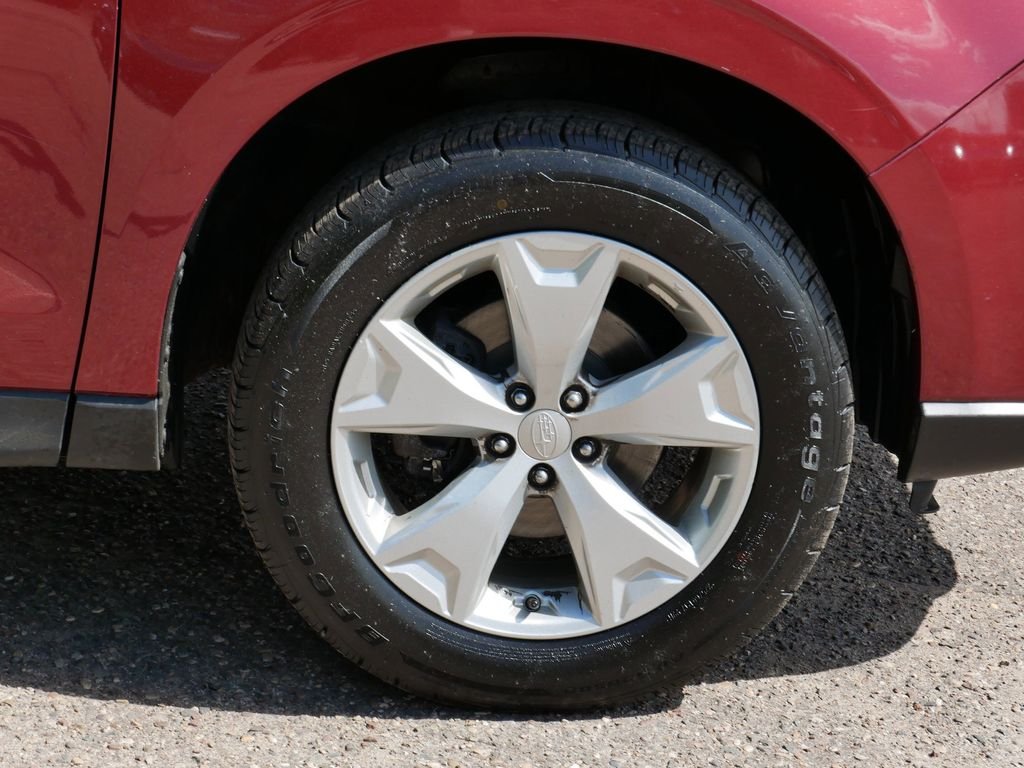 Used 2016 Red Subaru 2.5i image 7