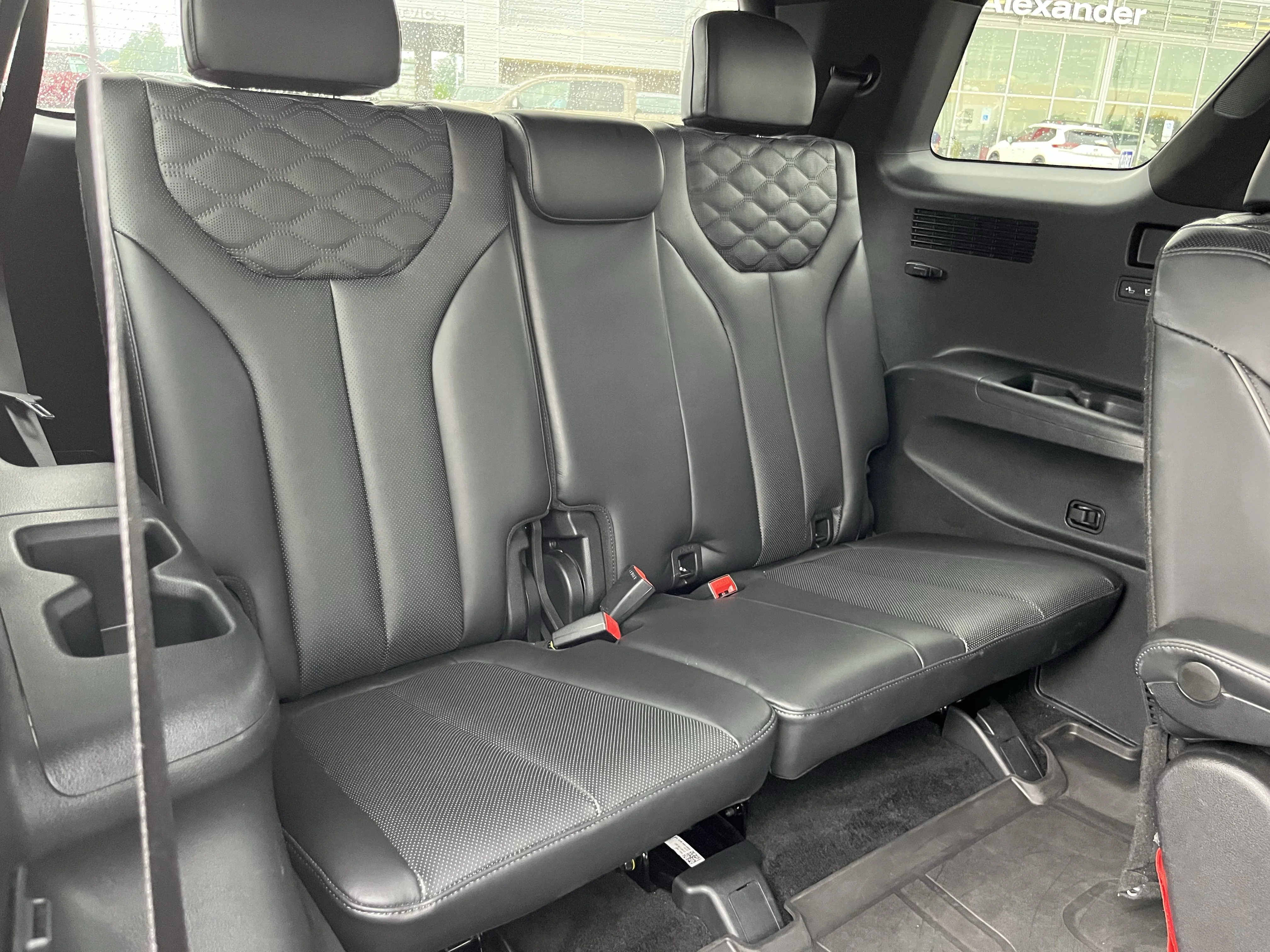 Used 2021 White Hyundai Calligraphy image 5