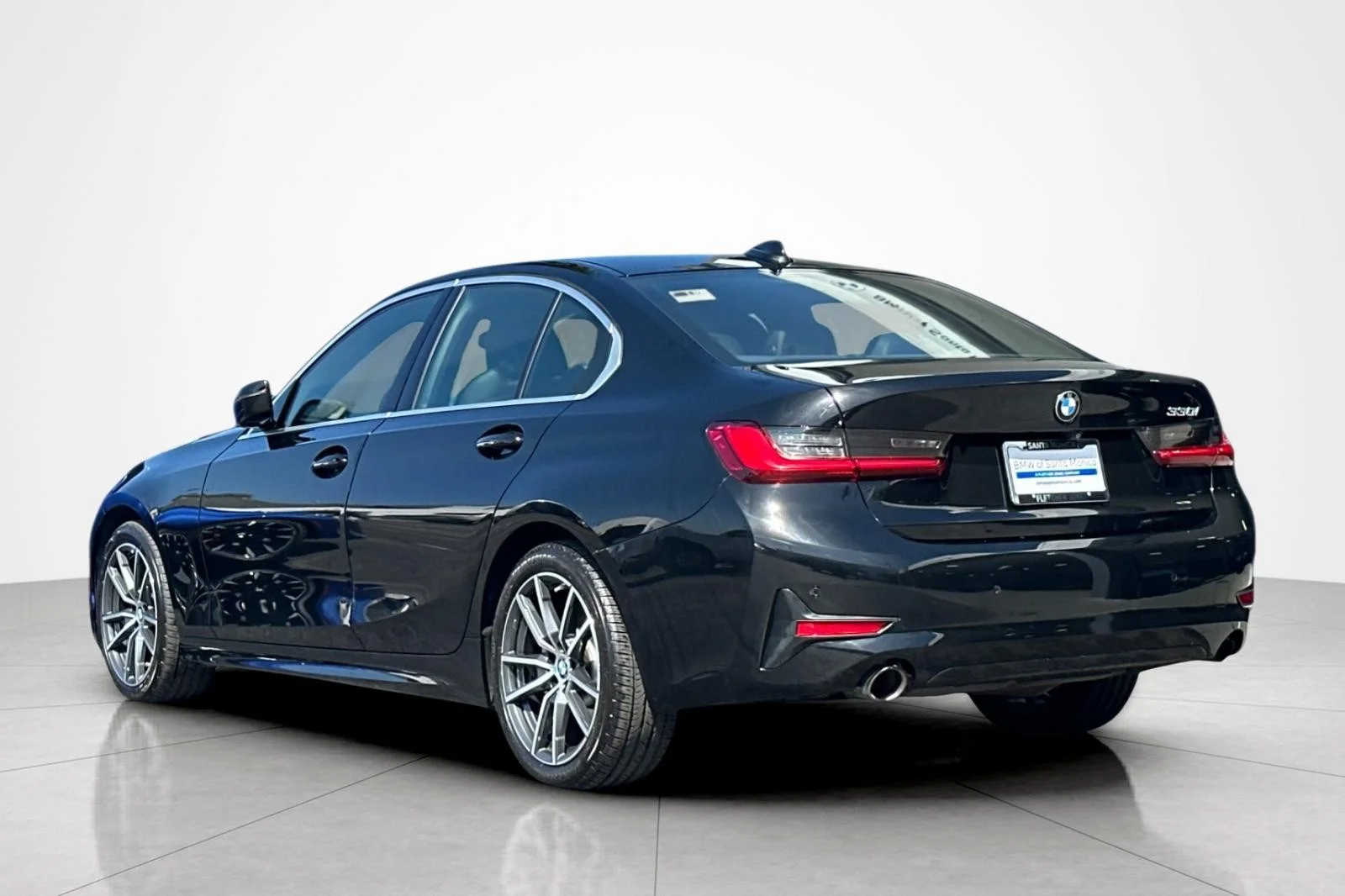 Used 2021 Jet Black BMW 330i image 3