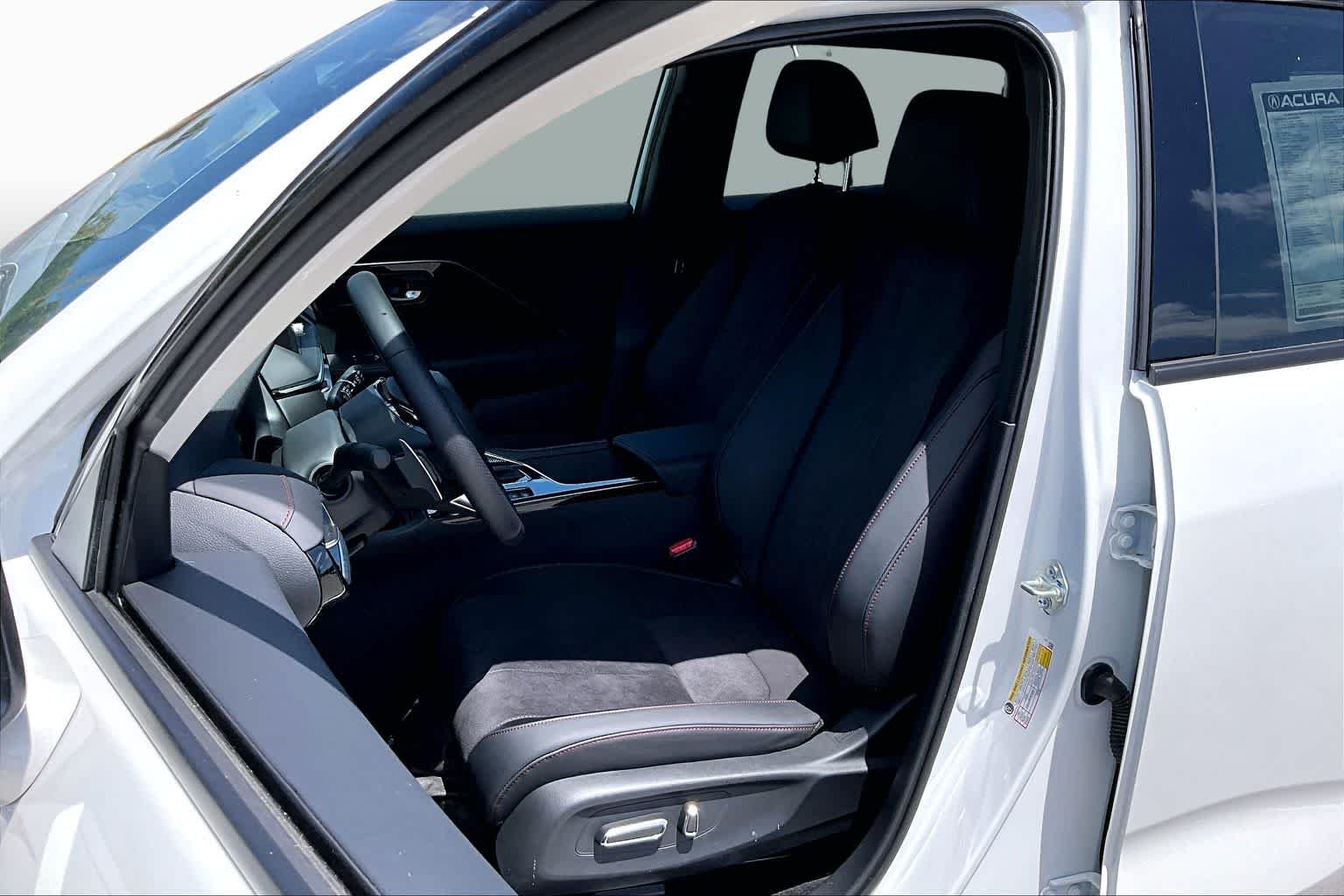 New 2026 Platinum White Pearl Acura w/A-Spec Package image 9