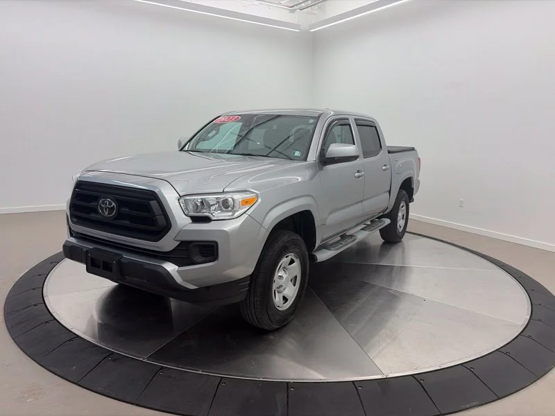 Used 2023 Silver Toyota SR image 7