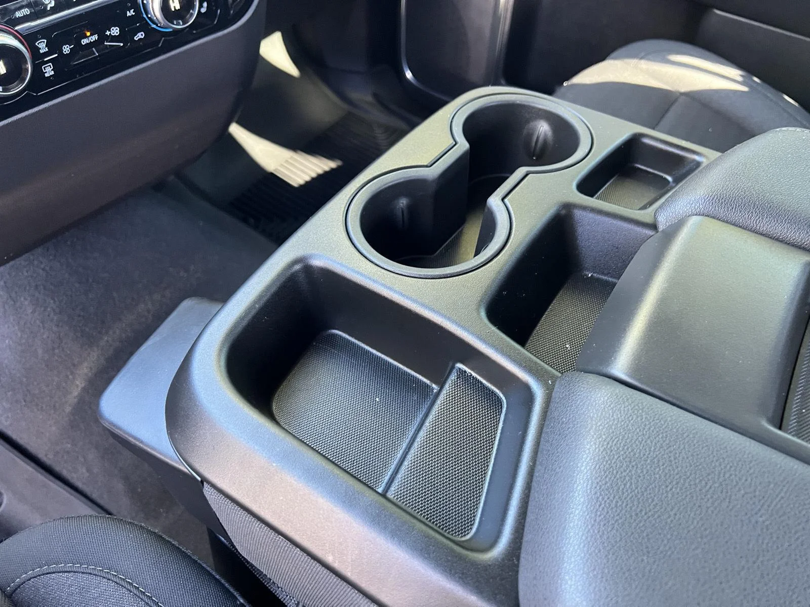 2024 GMC Sierra 1500 Elevation - Photo 27