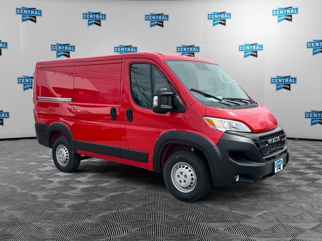 New 2026 Flame Red Clear-Coat Exterior Paint Ram Low Roof image 7