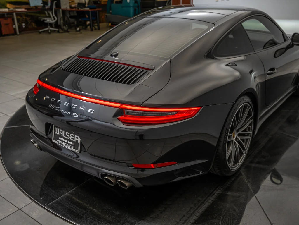 Used 2019 Jet Black Porsche Carrera 4S image 38