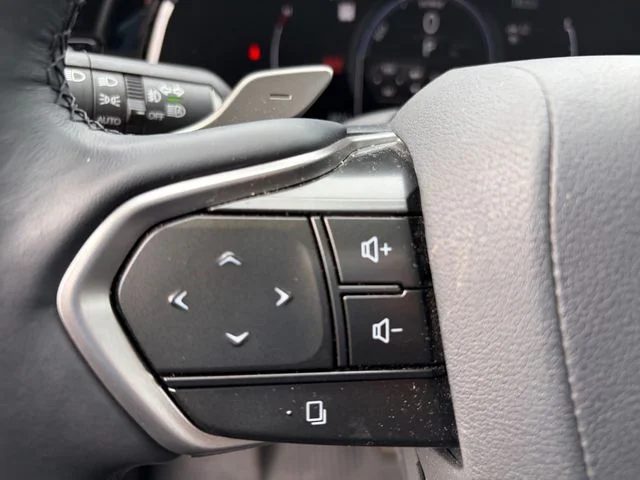 Used 2025 Silver Lexus 350h Premium image 29