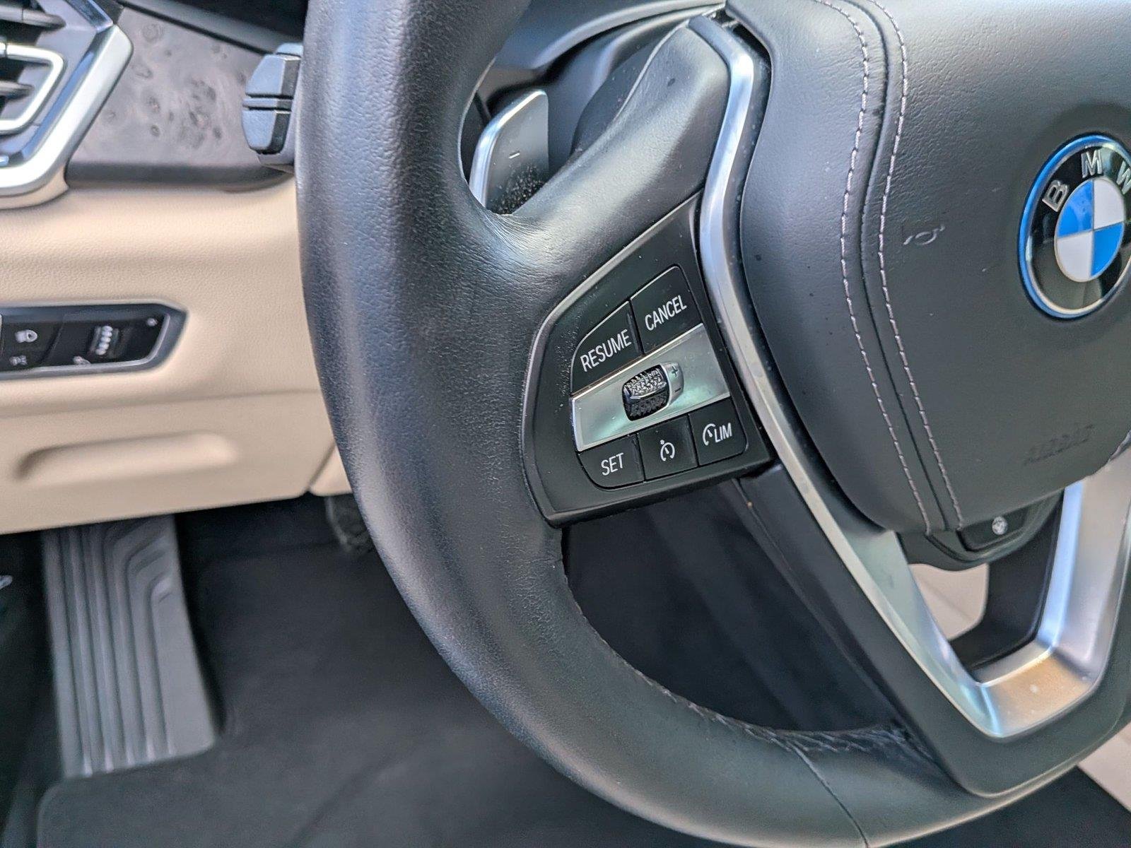 Used 2022 Manhattan Green Metallic BMW xDrive45e image 19
