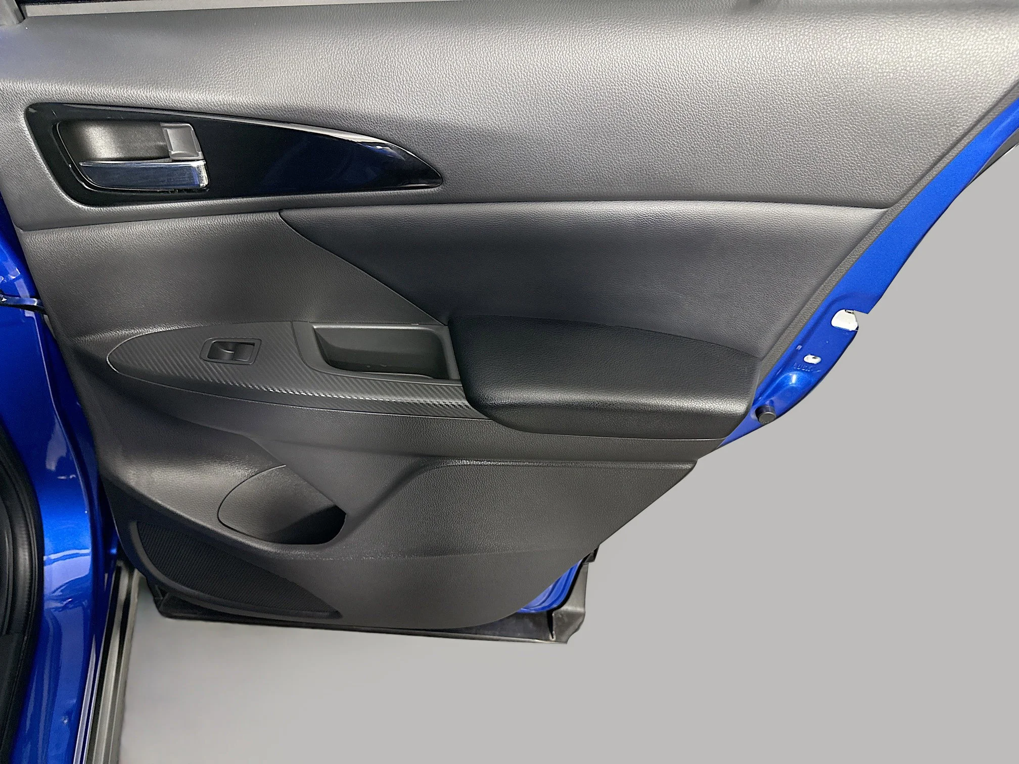 Used 2026 Lightning Blue Metallic Mitsubishi Black Edition image 24