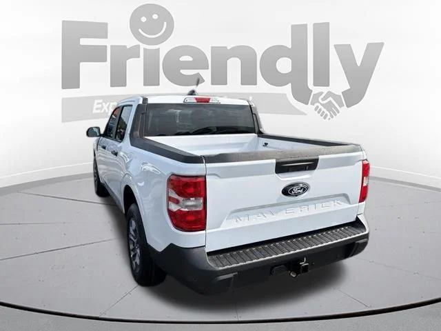 New 2026 Oxford White Ford XLT image 5