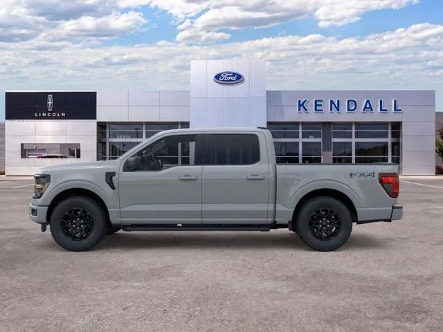 New 2026 Avalanche Ford XLT image 3