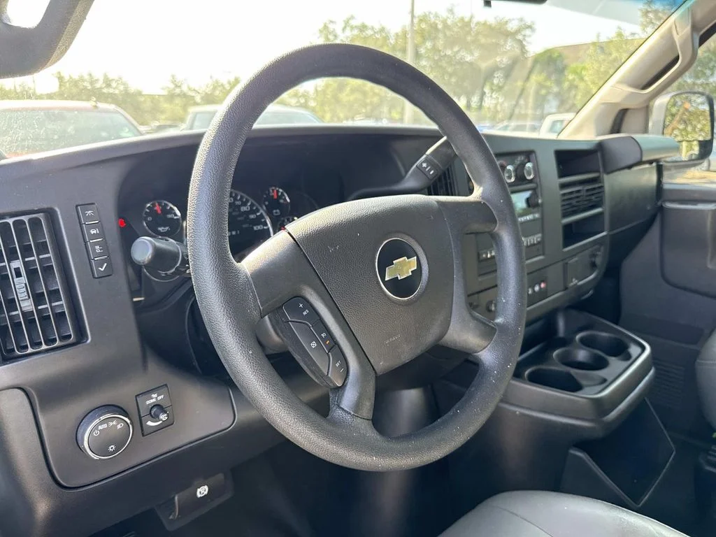 Used 2019 White Chevrolet Work Van image 22