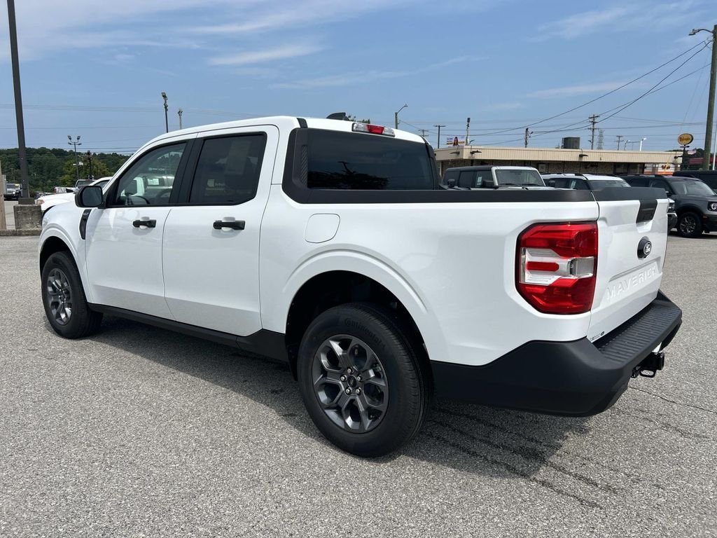New 2026 Oxford White Ford XLT image 6