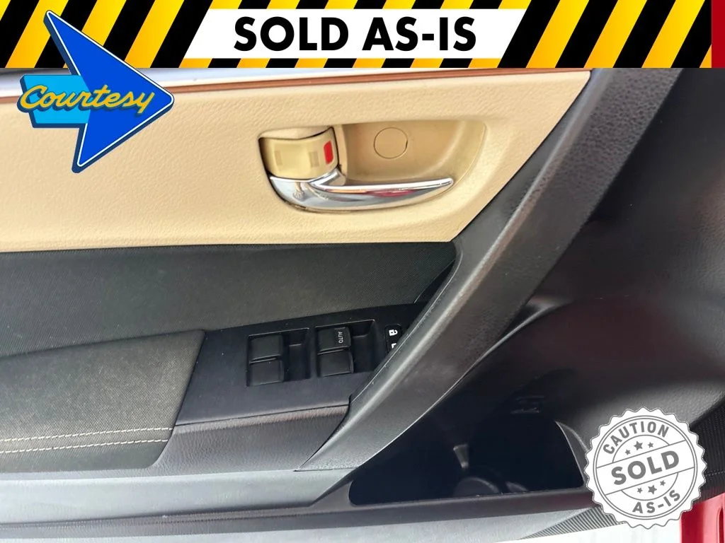 Used 2016 Red Toyota LE image 21