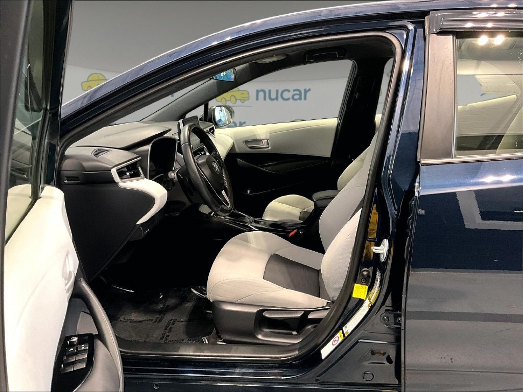 Used 2019 Blue Toyota SE image 11