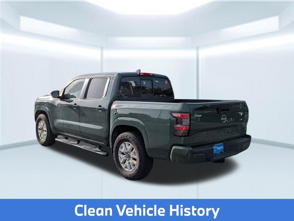 Used 2022 Green Nissan SV image 4