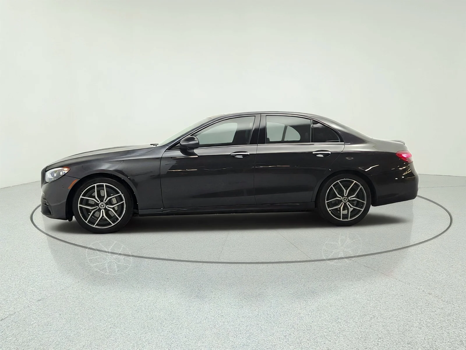 Used 2021 Graphite Grey Metallic Mercedes-Benz E 350 RWD Sedan image 8