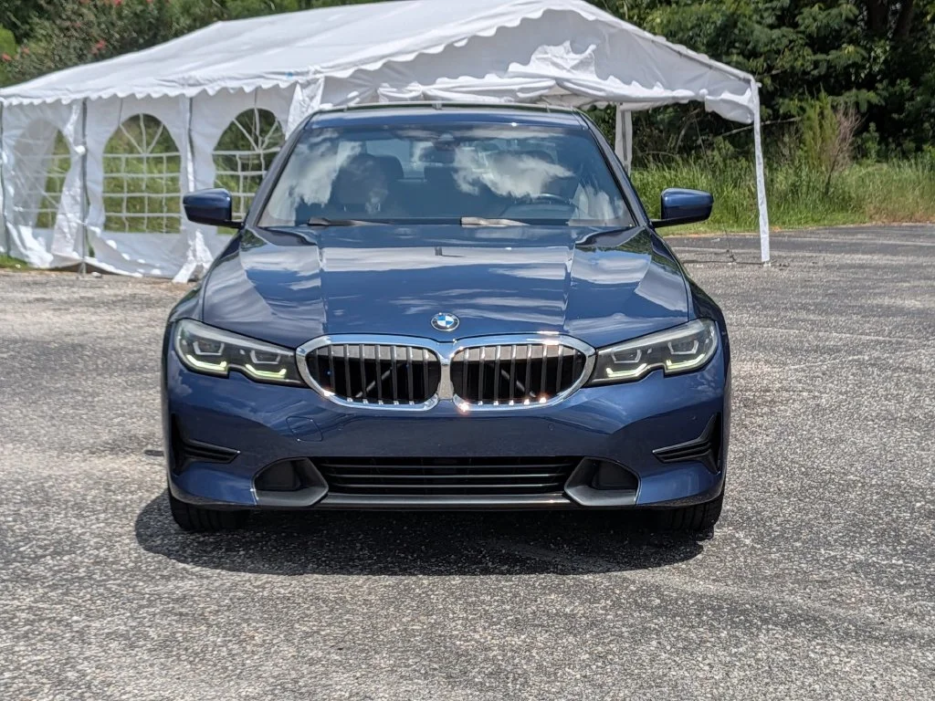 Used 2021 Blue BMW 330i image 8
