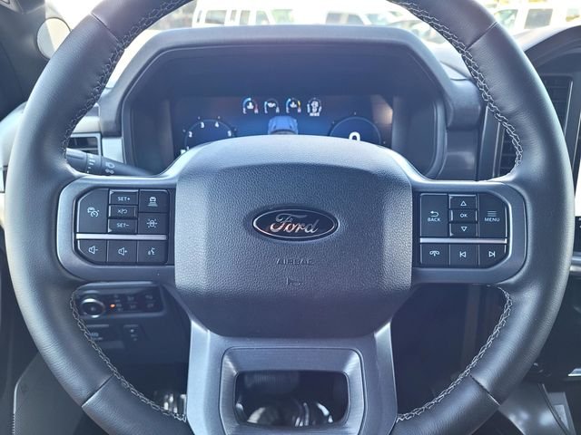 Used 2025 White Ford Lariat image 25