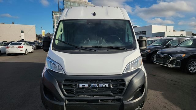 Used 2025 White Ram High Roof image 3