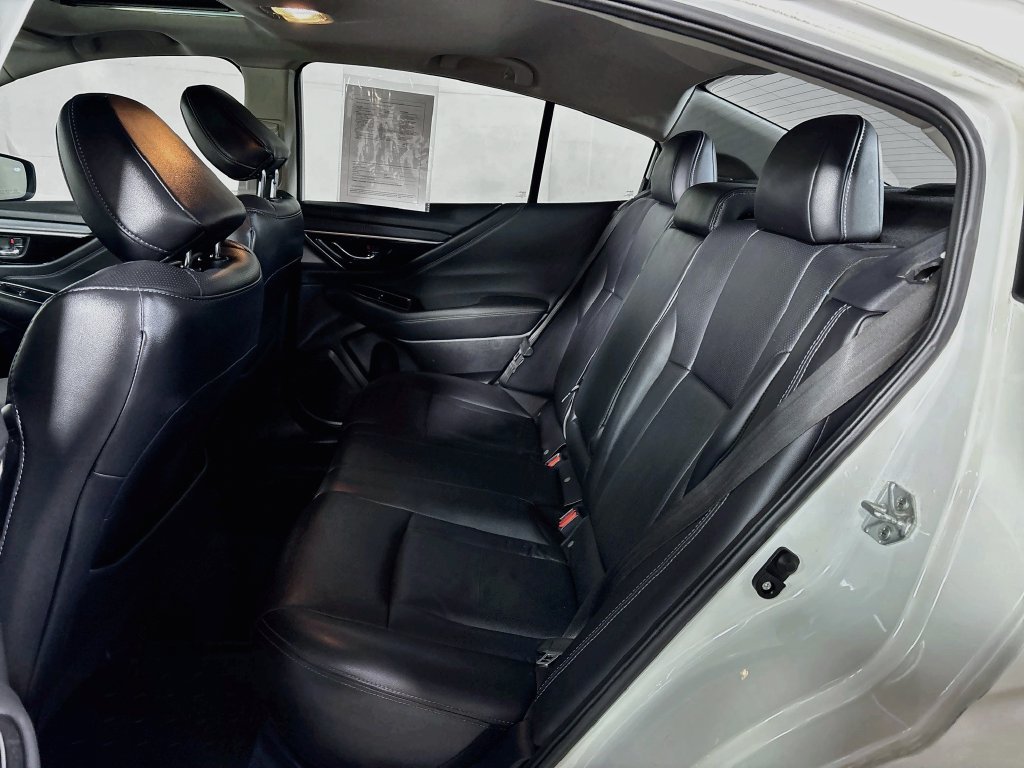 Used 2022 Crystal White Pearl Subaru Limited XT image 21