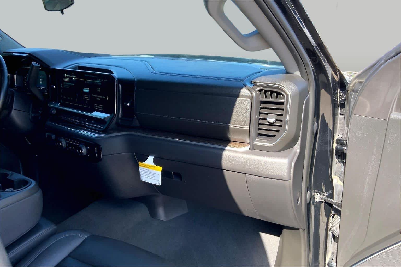 Used 2023 Black Chevrolet LT image 18