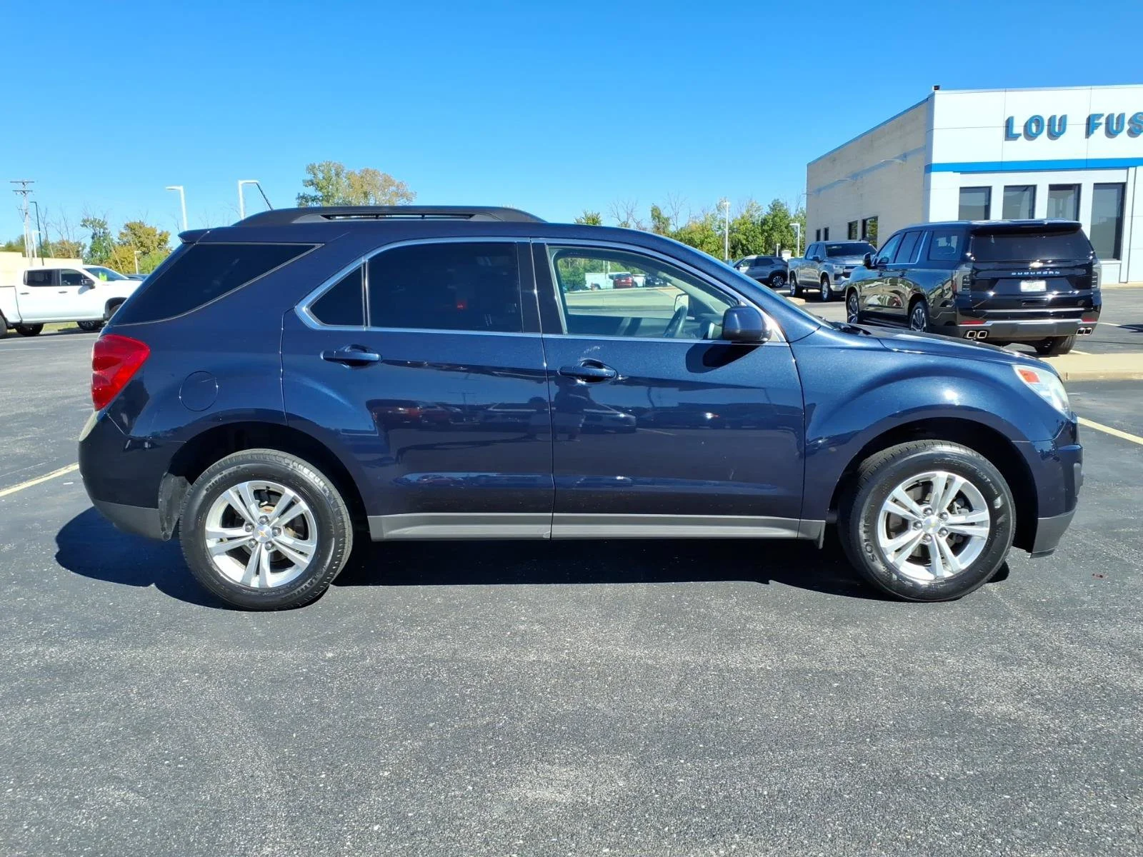 Used 2015 Blue Velvet Metallic Chevrolet LT image 26