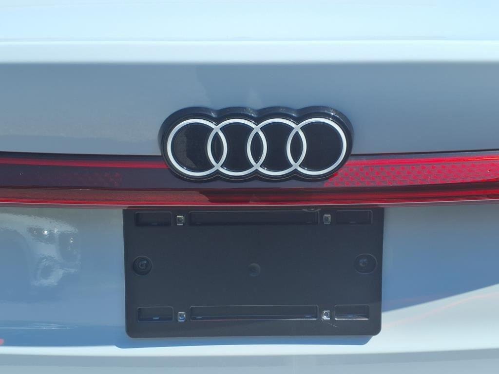 Used 2025 Glacier White Metallic AUDI  image 6
