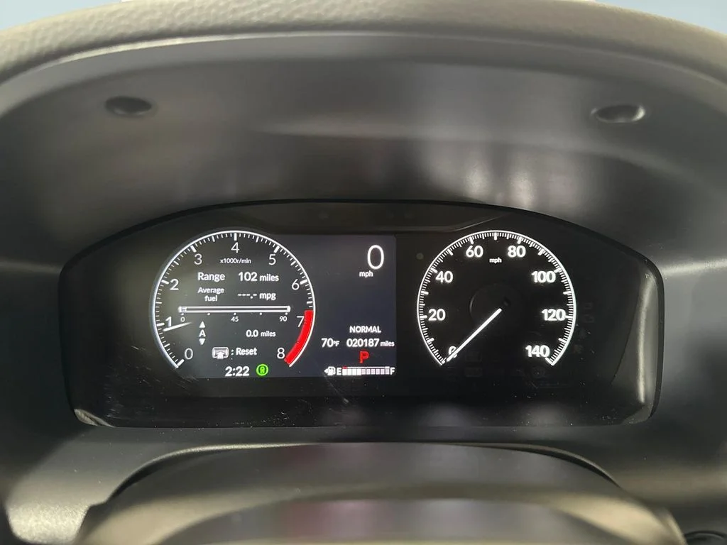 Used 2023 Pearl Honda LX image 18