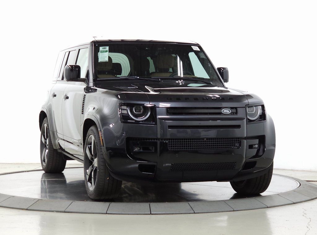 Used 2026 Carpathian Grey Premium Metallic Land Rover V8 image 7
