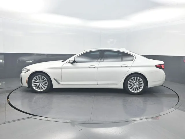 Used 2021 White BMW 540i image 2