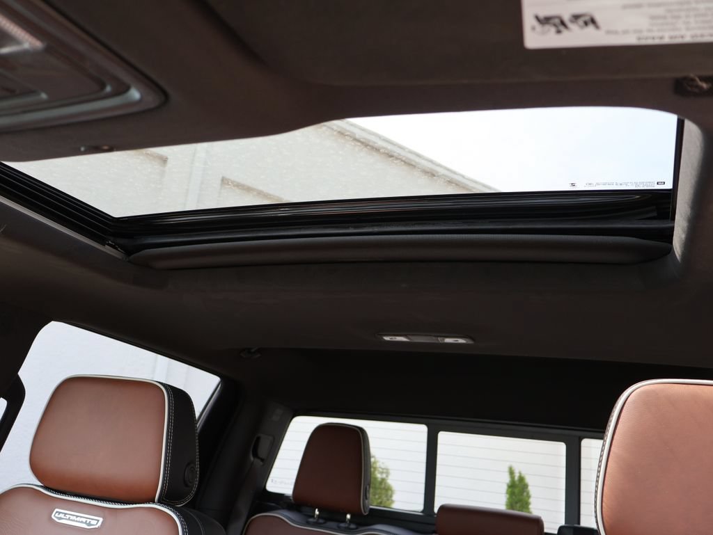 New 2026 Sterling Metallic GMC Denali Ultimate image 33