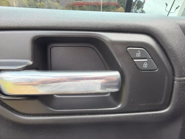 Used 2019 Gray Chevrolet RST image 28