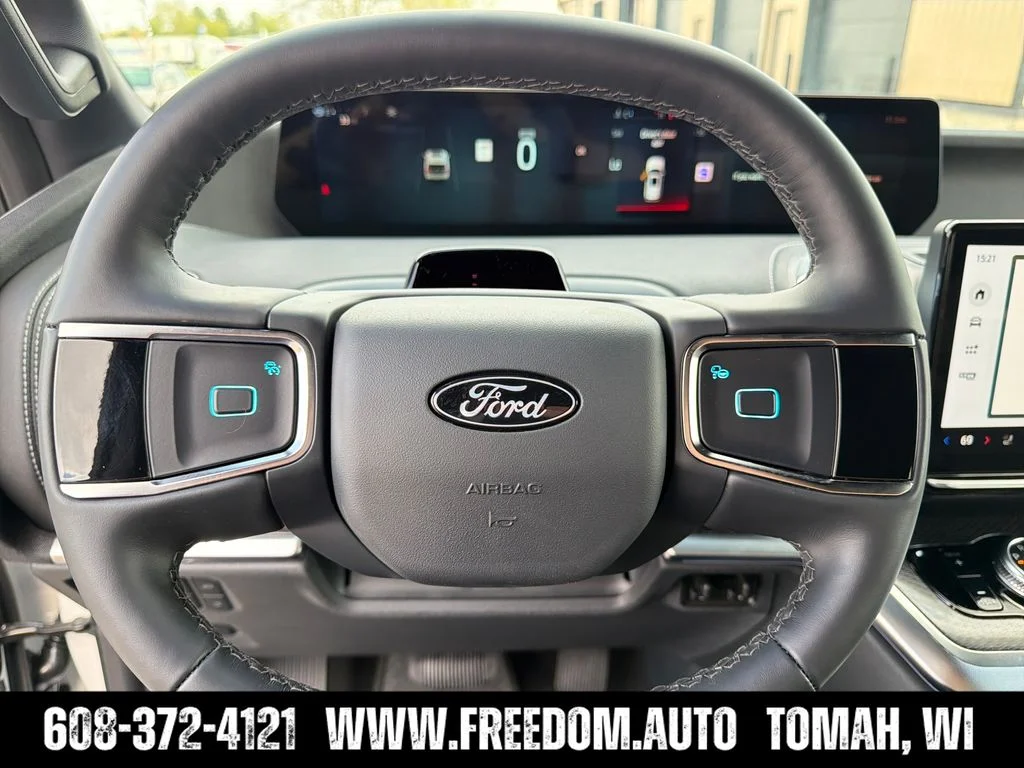New 2026 Star White Metallic Tri-Coat Ford MAX Platinum® image 14