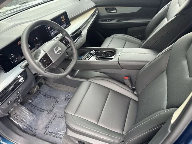 Used 2026 Blue Nissan SL image 16