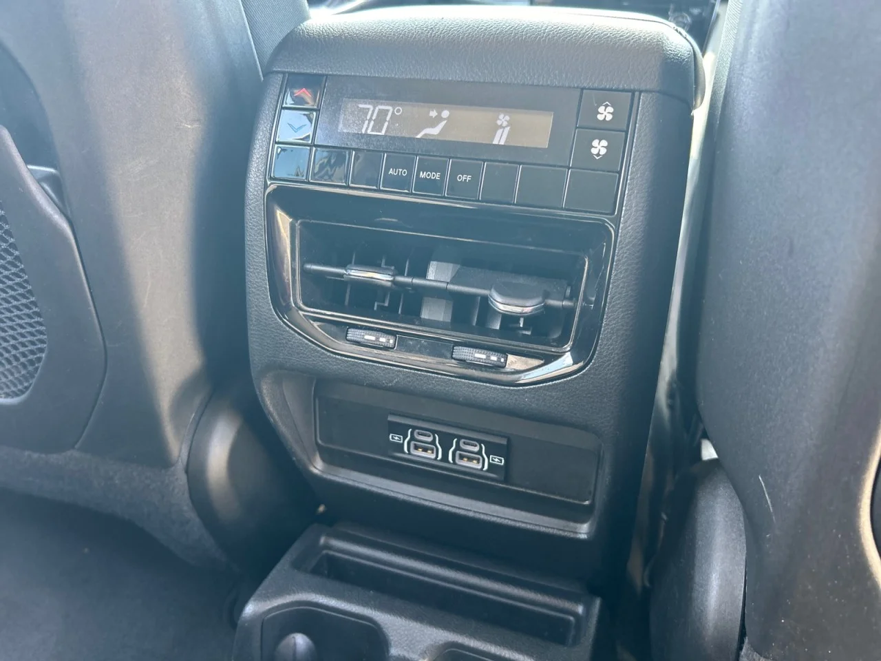 Used 2023 Black Jeep Laredo image 22