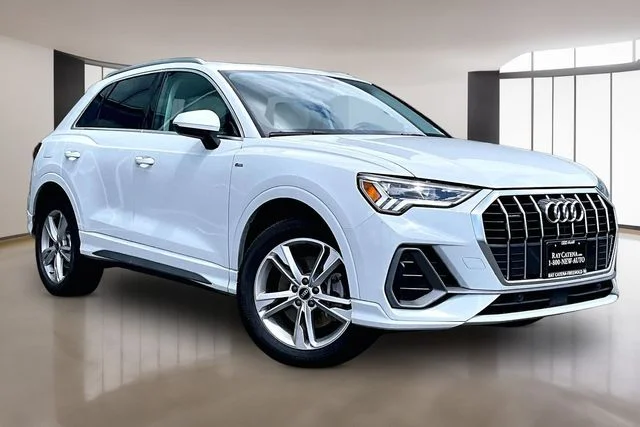 2024 Audi Q3 Premium
