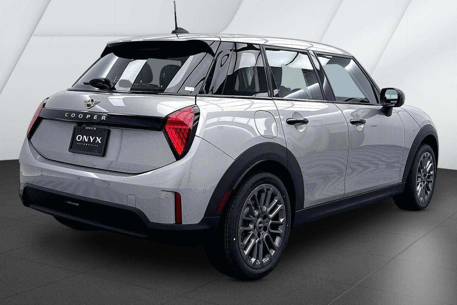 New 2026 Melting Silver III Metallic MINI Cooper image 6