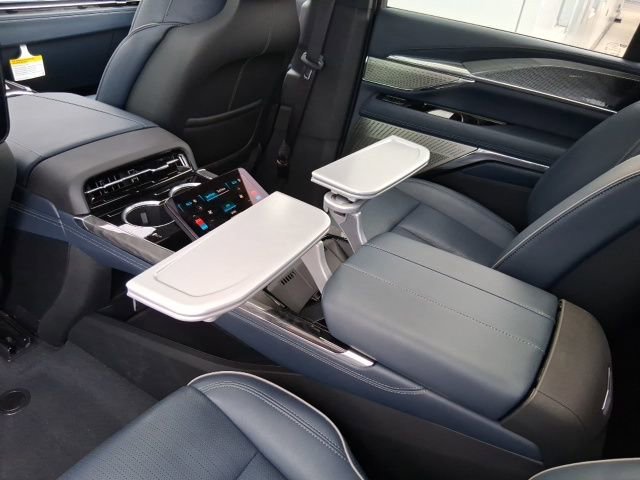 2025 Cadillac Escalade IQ Sport 2 - Photo 29