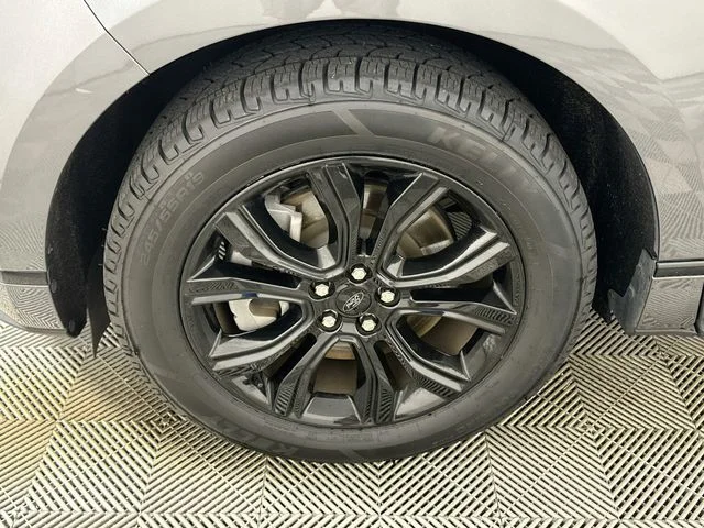 Certified Pre-Owned 2022 Ford Edge SE