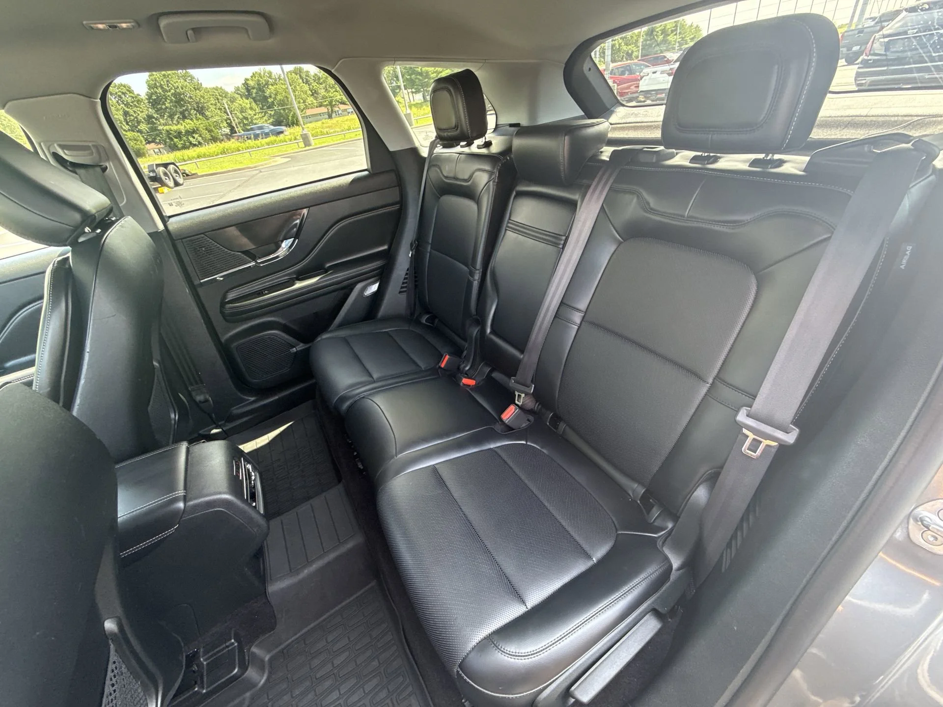 Used 2022 Asher Gray Metallic Clearcoat Lincoln Standard image 22