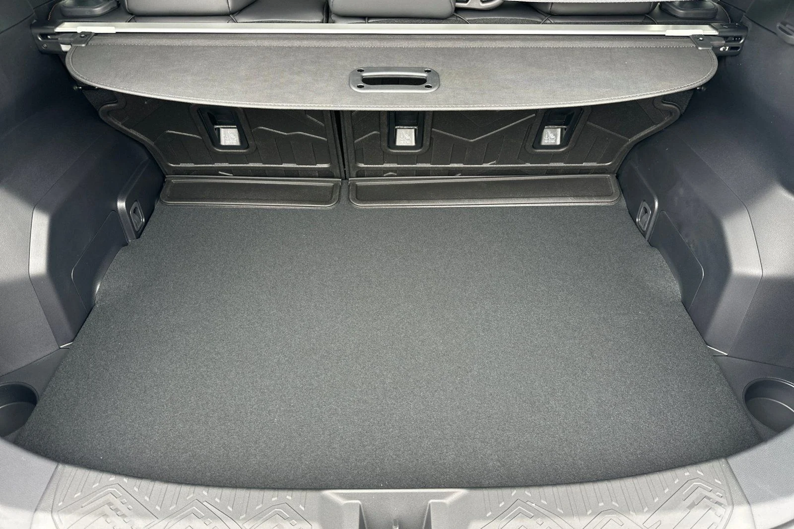 New 2026 CRYSTAL BLACK SILICA Subaru Limited image 17