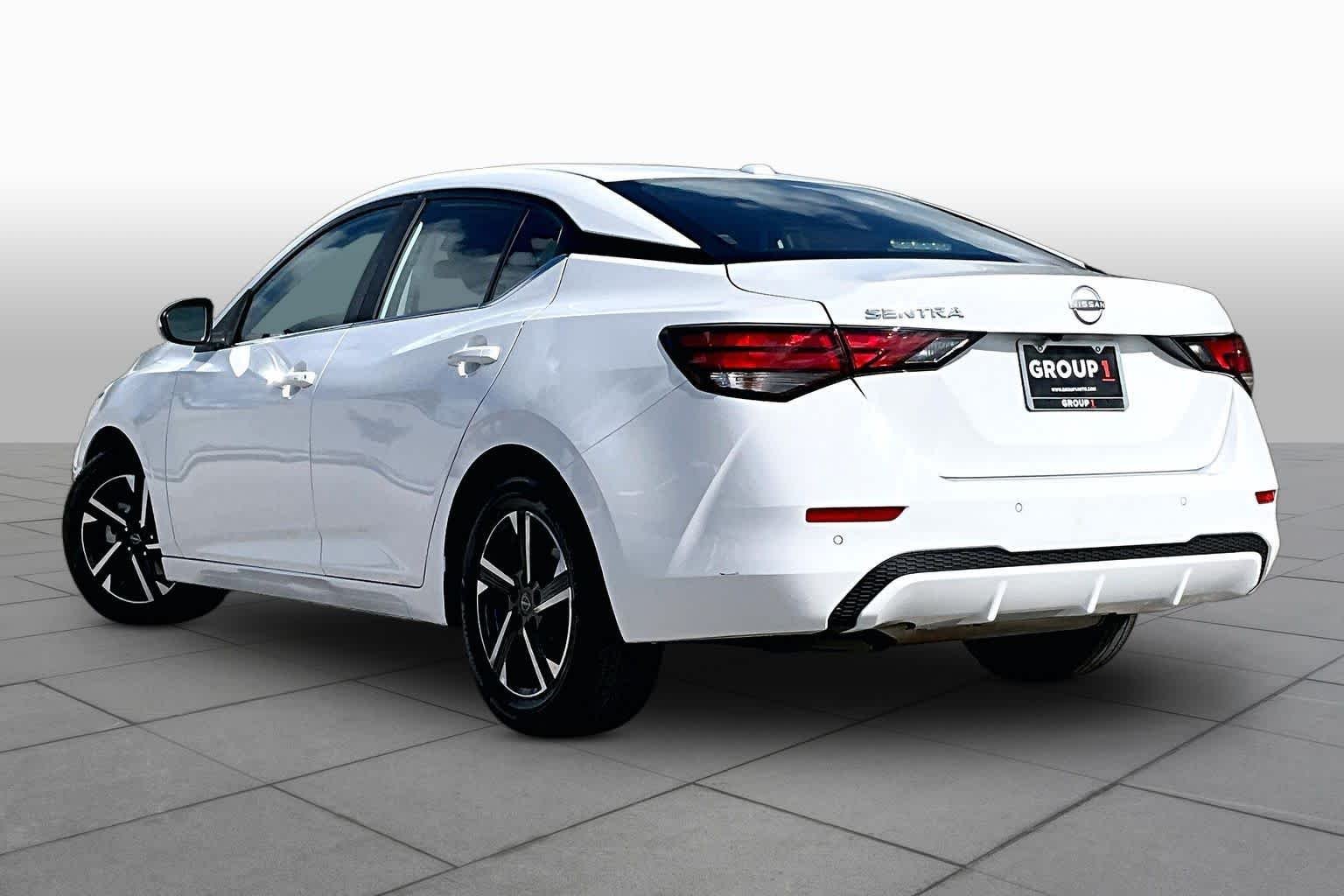 Used 2025 Fresh Powder Nissan SV image 12