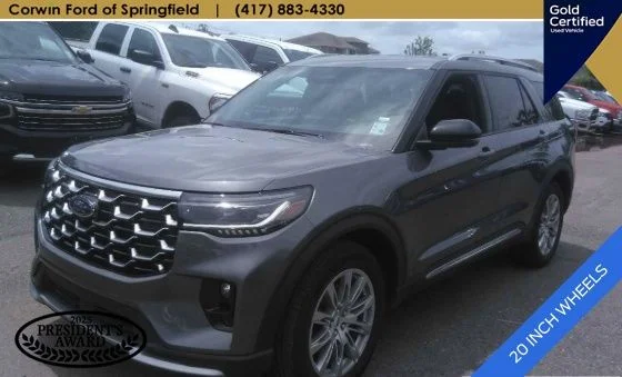 Used 2026 Gray Ford Platinum image 13