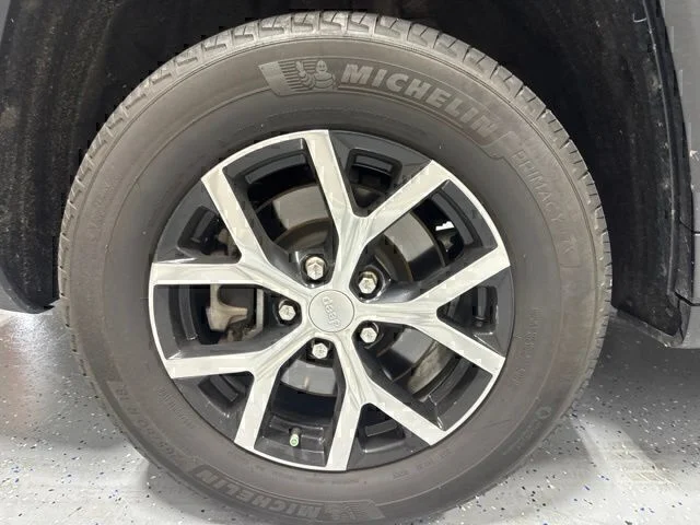 Used 2023 Black Jeep Limited image 6