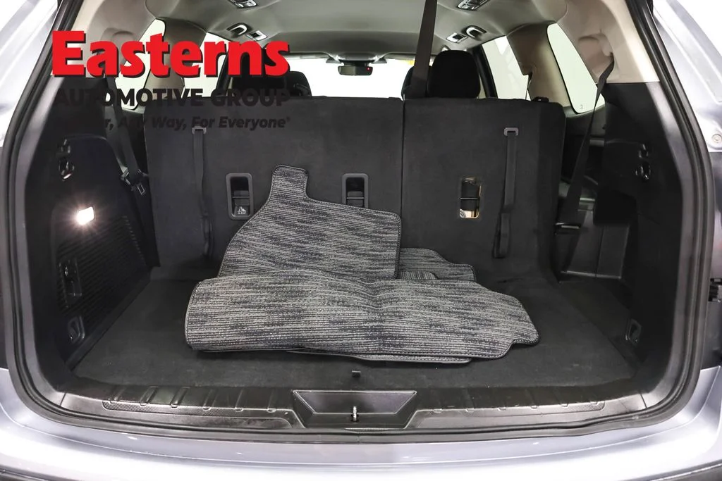 Used 2025 Silver Subaru Premium image 9