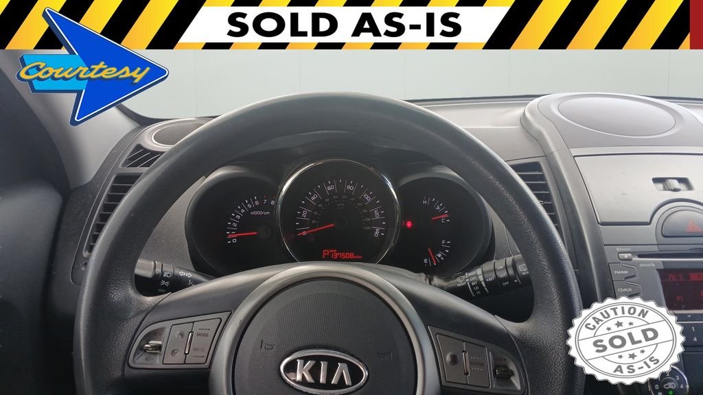 Used 2011 Green Kia Plus image 10