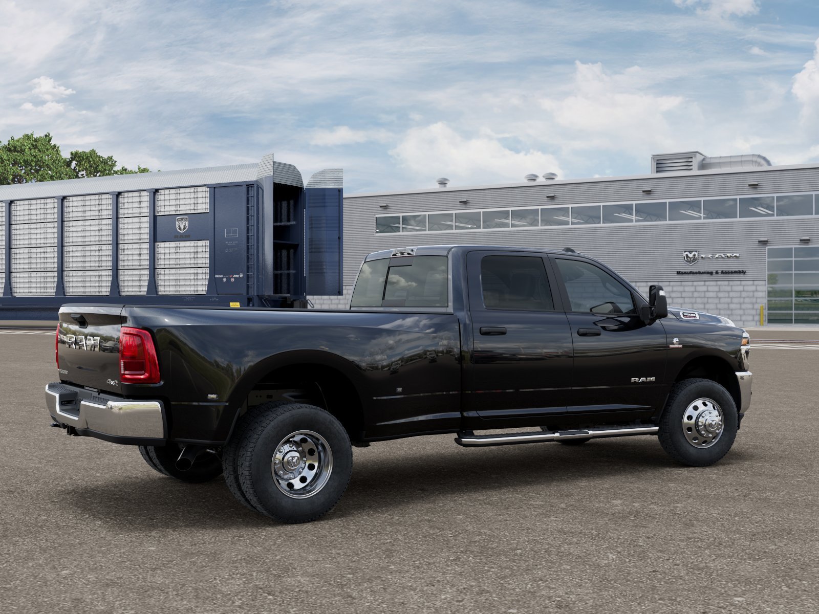 New 2026 Diamond Black Crystal Pearl-Coat Exterior Paint RAM BIG HORN image 2