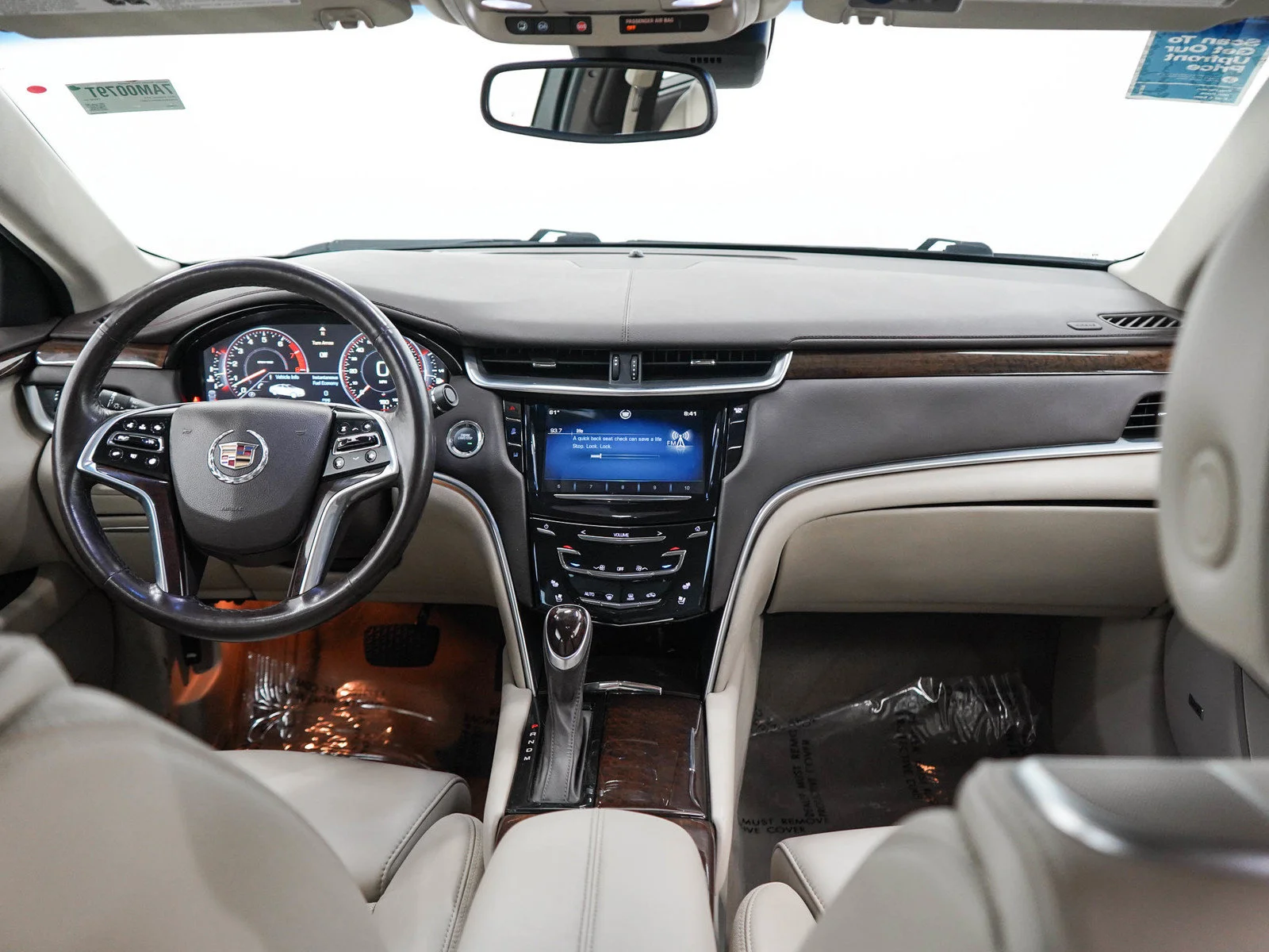 Used 2013 Silver Coast Metallic Cadillac Premium image 14