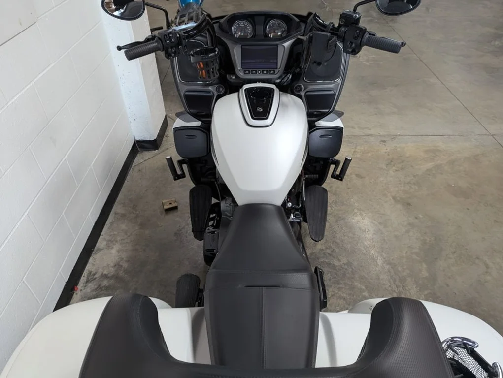 Used 2020 GHOST WHITE Indian Motorcycle Dark Horse White Smoke image 12